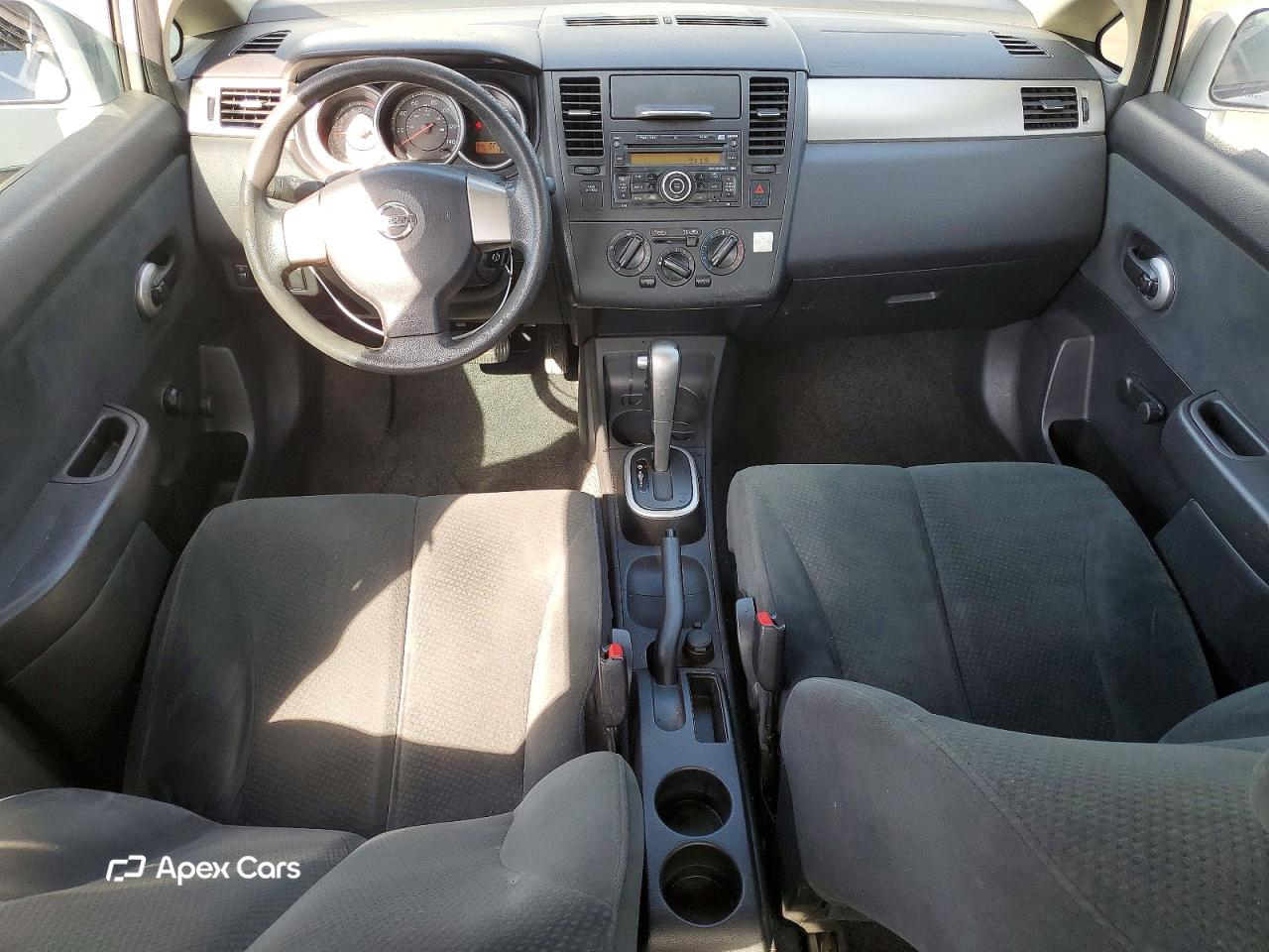 Nissan Versa 2011