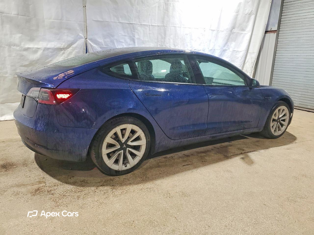 Tesla Model 3 2022