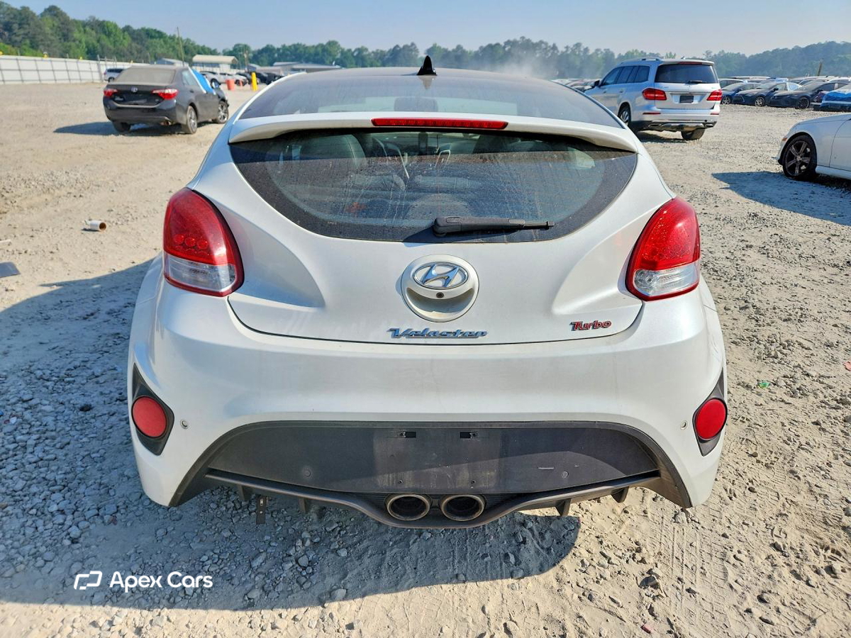 Hyundai Veloster 2016
