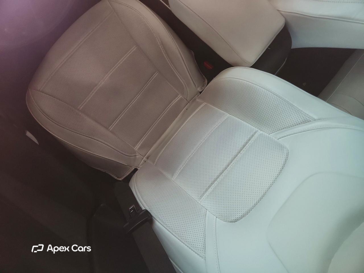 Tesla Model 3 2018