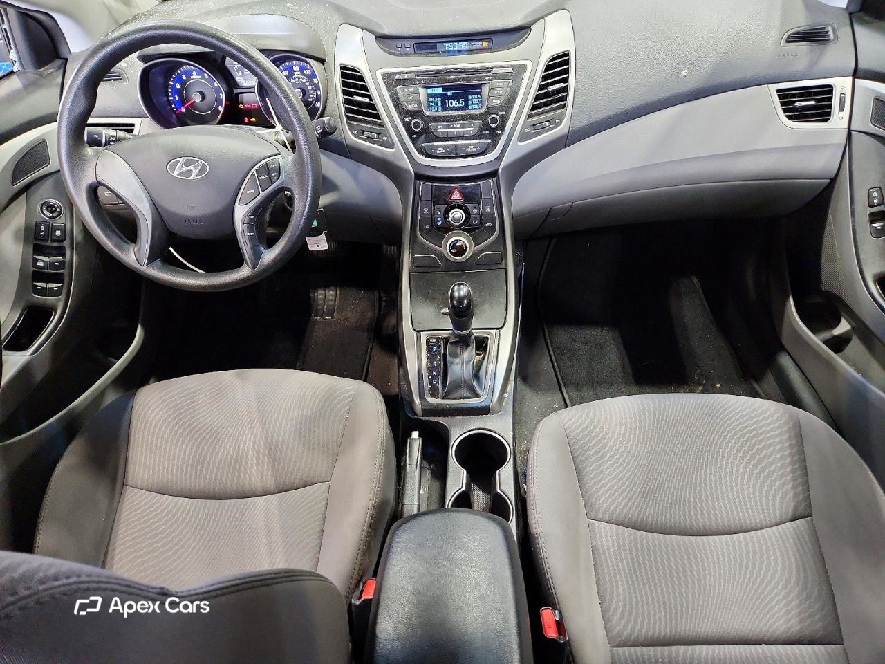 Hyundai Elantra 2016