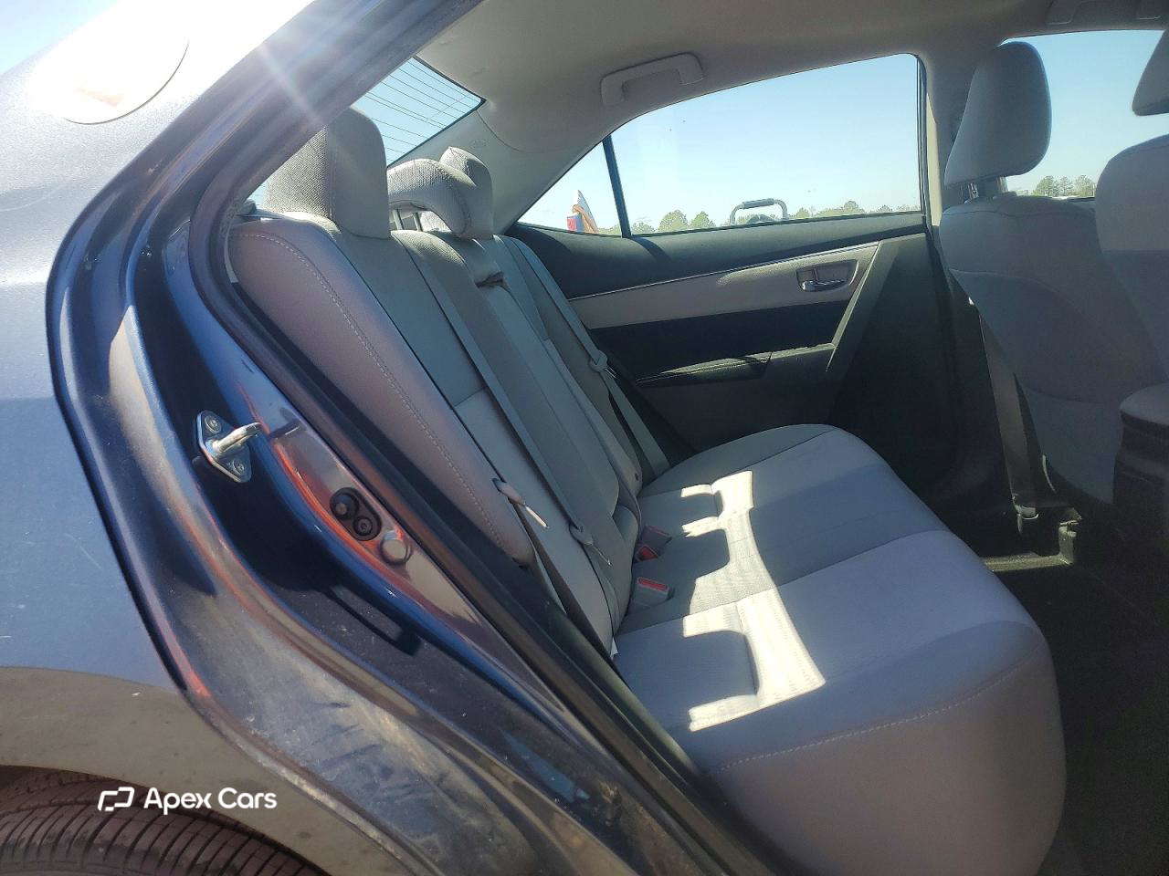 Toyota Corolla 2015