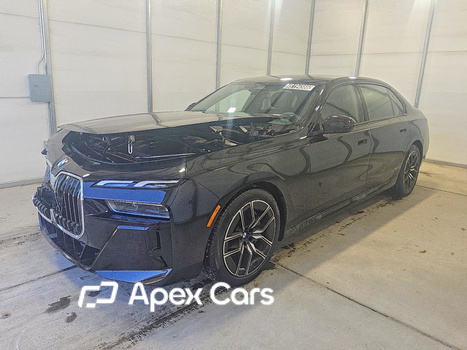 BMW Series 7 2026 - Image 1 of 13