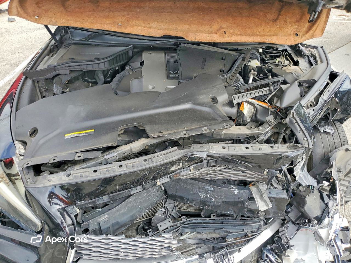 Infiniti Q50 2015