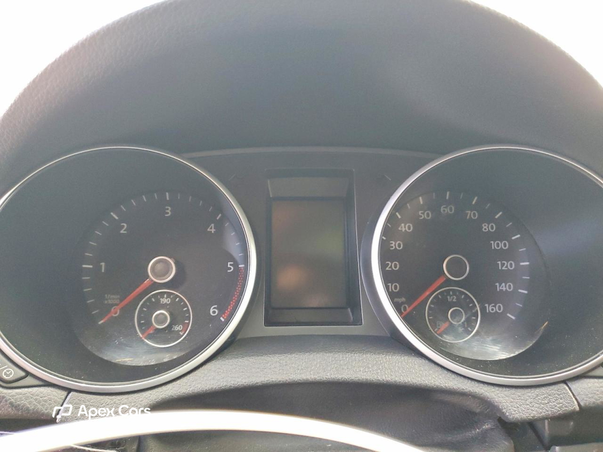 Volkswagen Jetta 2012