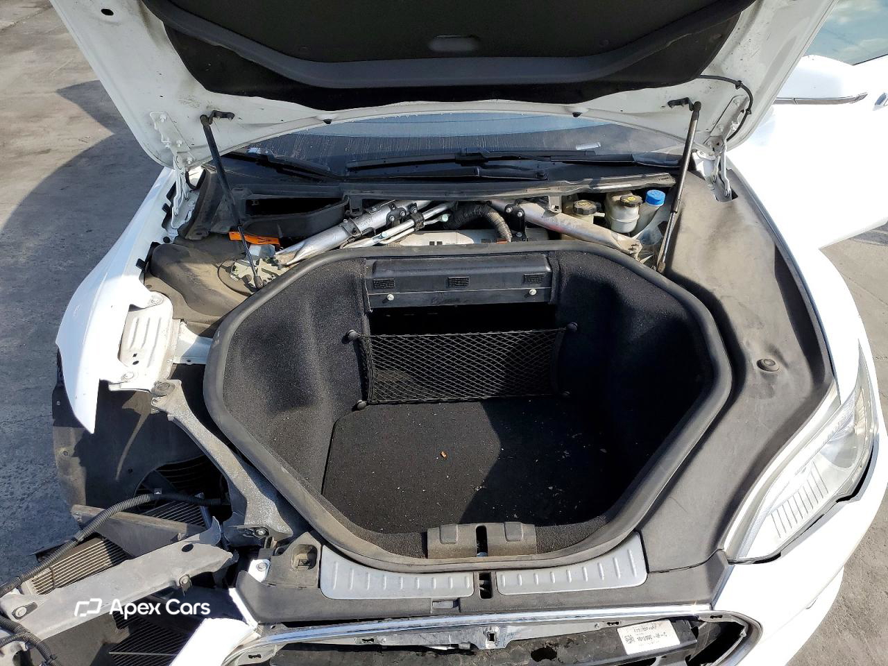 Tesla Model S 2012