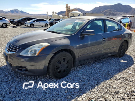 Nissan Altima 2010 - Image 1 of 5