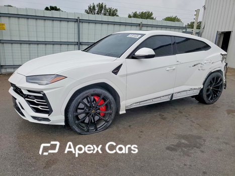 Lamborghini Urus 2022 - Image 1 of 15