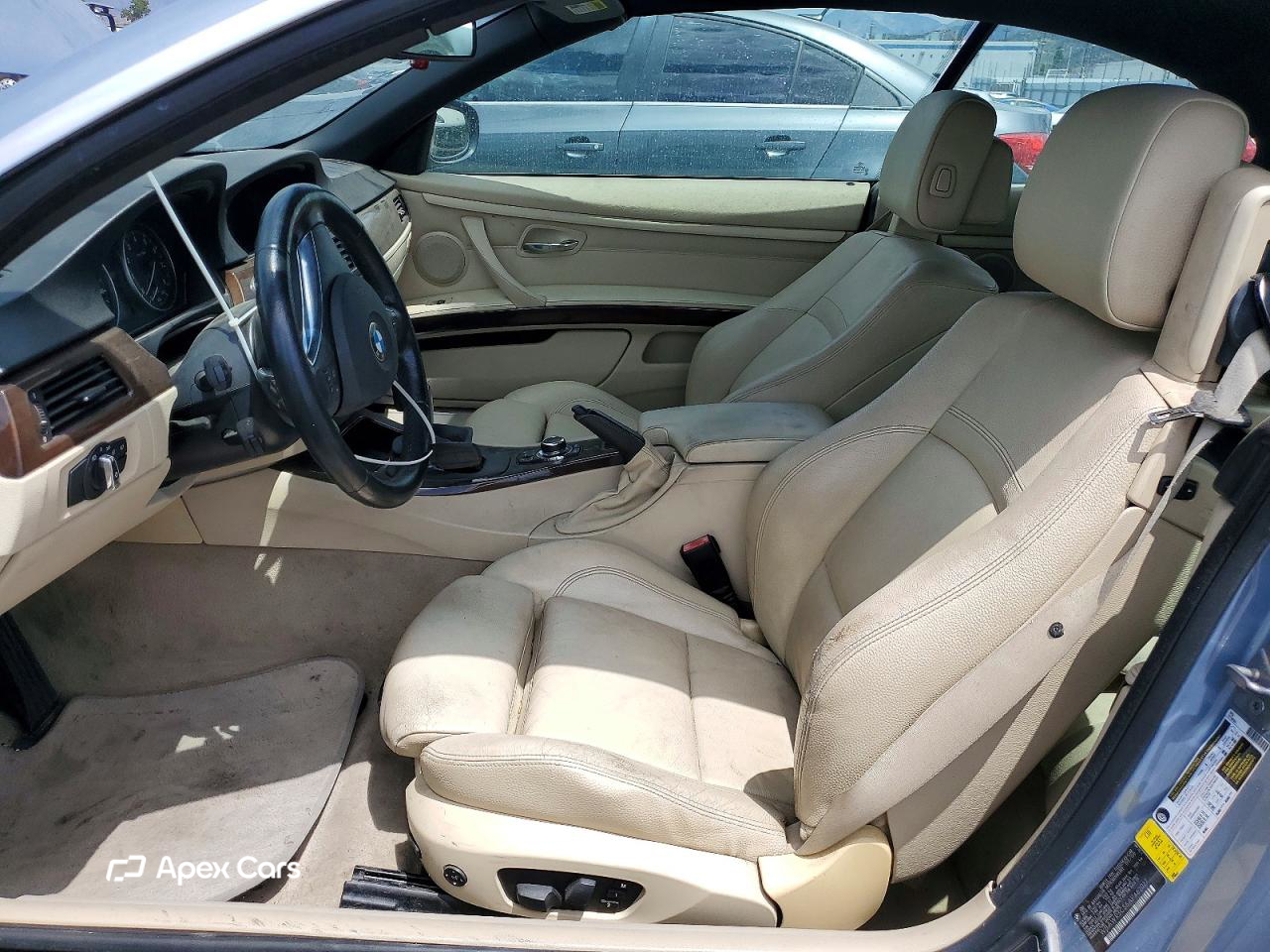 BMW Series 3 2010