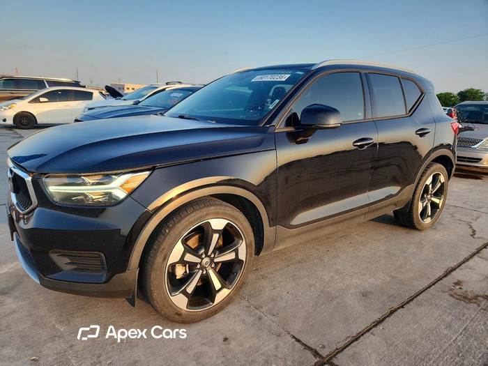 2019 Volvo XC40 - Image 1 of 5