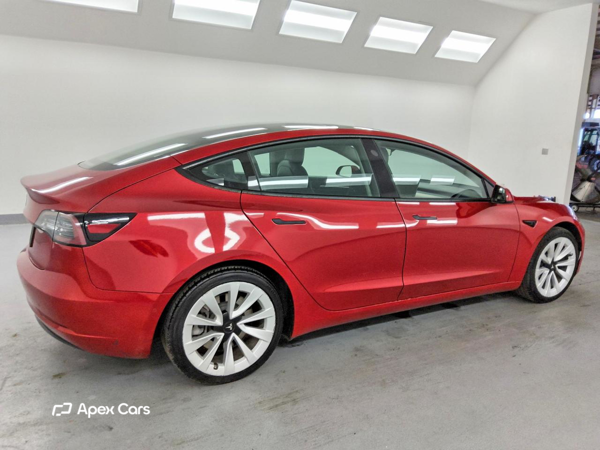 Tesla Model 3 2022