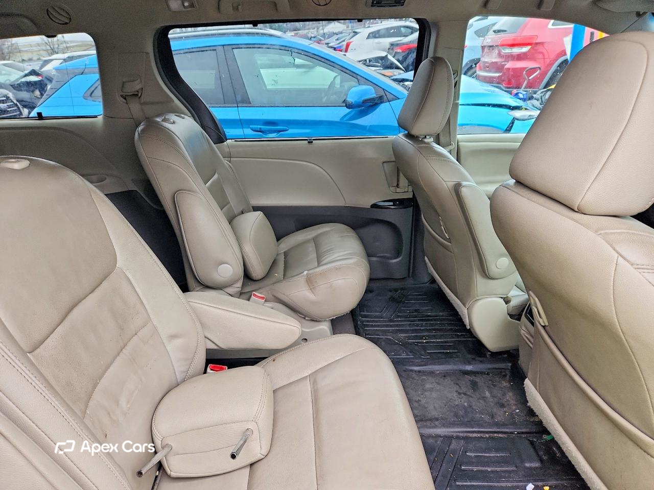 Toyota Sienna 2015