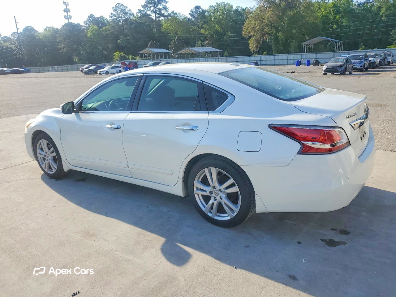 Nissan Altima 2015