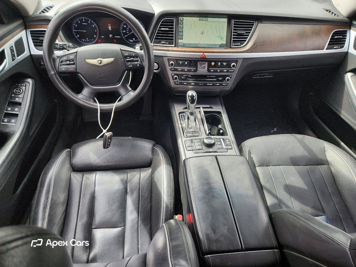 Hyundai Genesis 2016