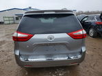 Toyota Sienna 2017