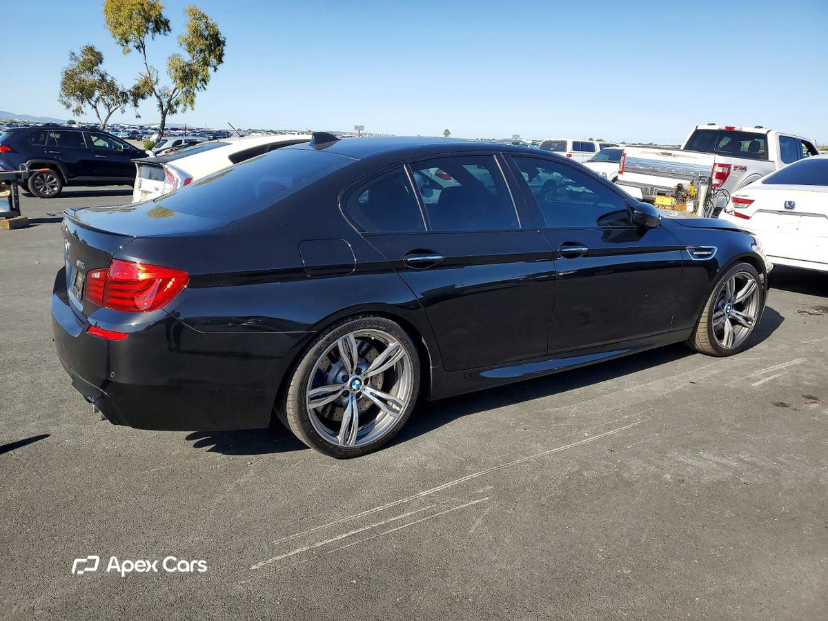 BMW M5 2014