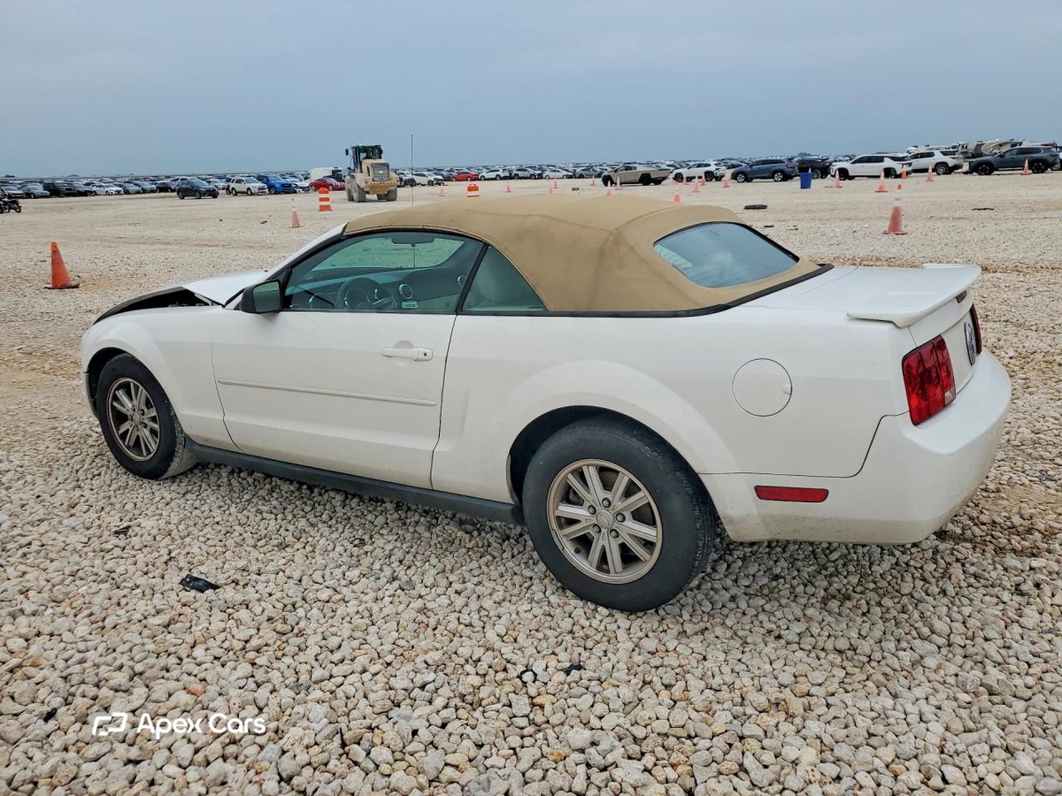 Ford Mustang 2008