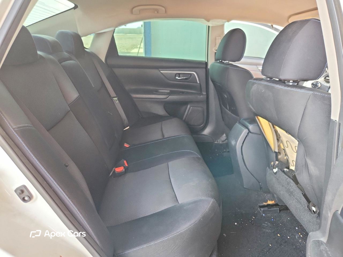 Nissan Altima 2017