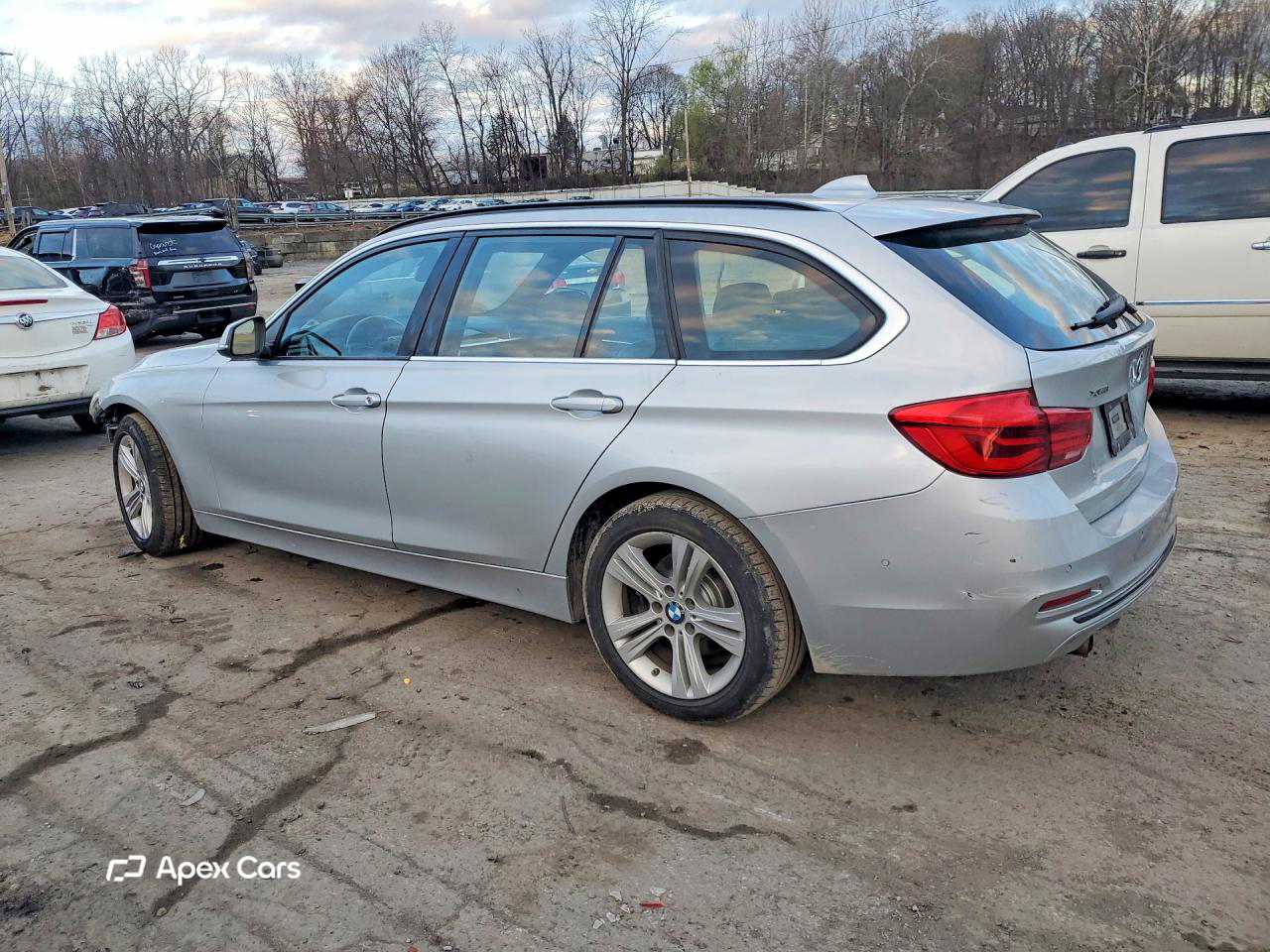 BMW Series 3 2017