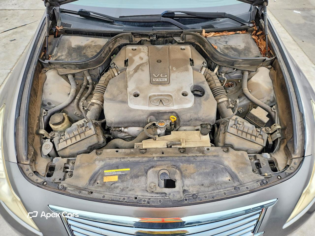 Infiniti G 2013