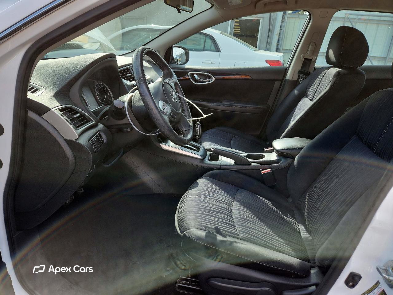 Nissan Sentra 2016