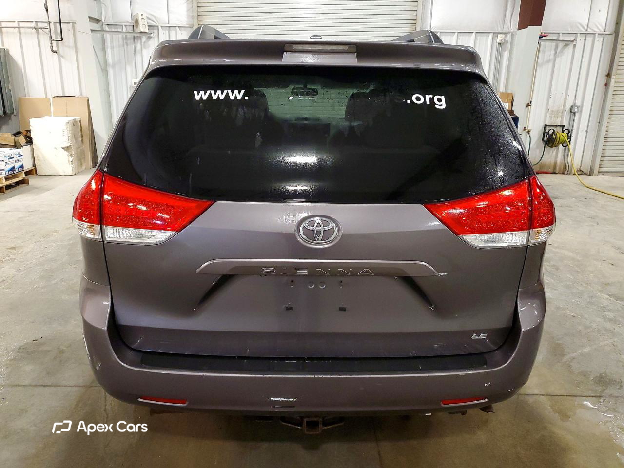 Toyota Sienna 2012