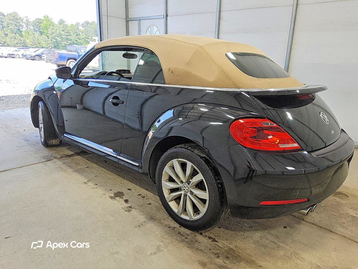 Volkswagen Beetle 2014