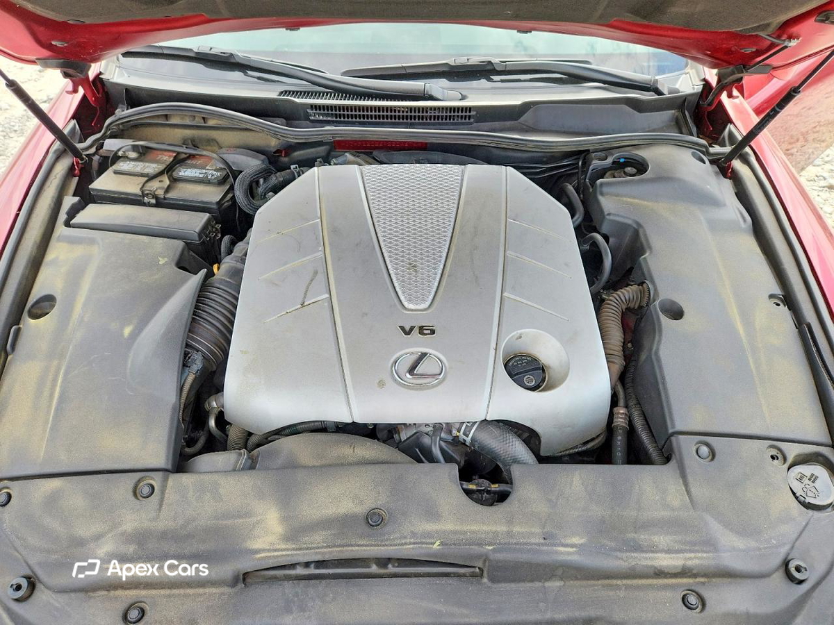 Lexus IS 2010