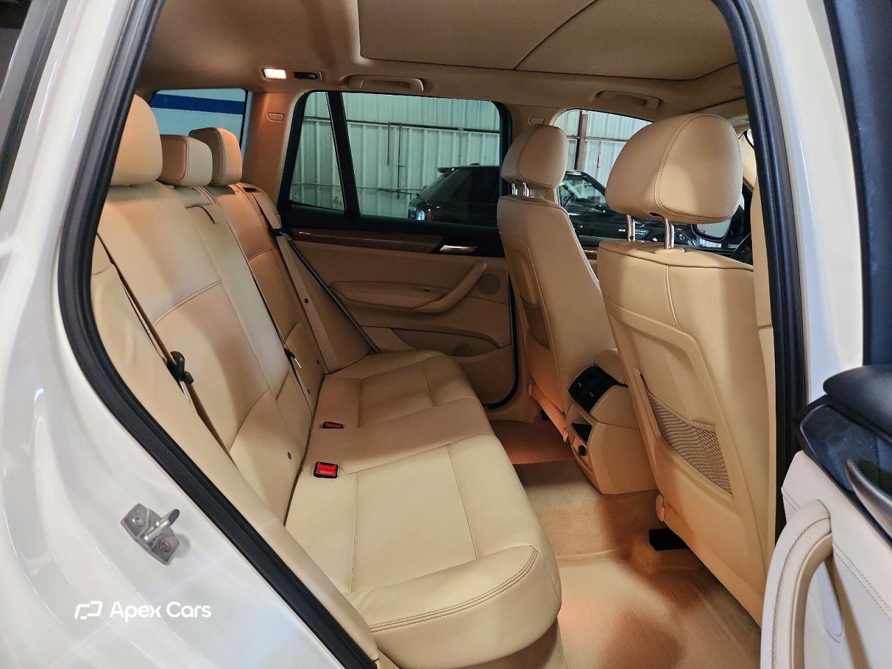 BMW X3 2011