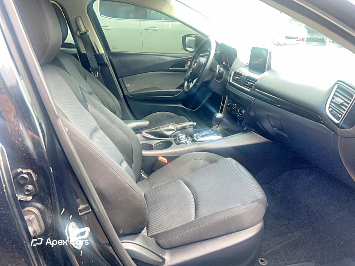 Mazda 3 2016