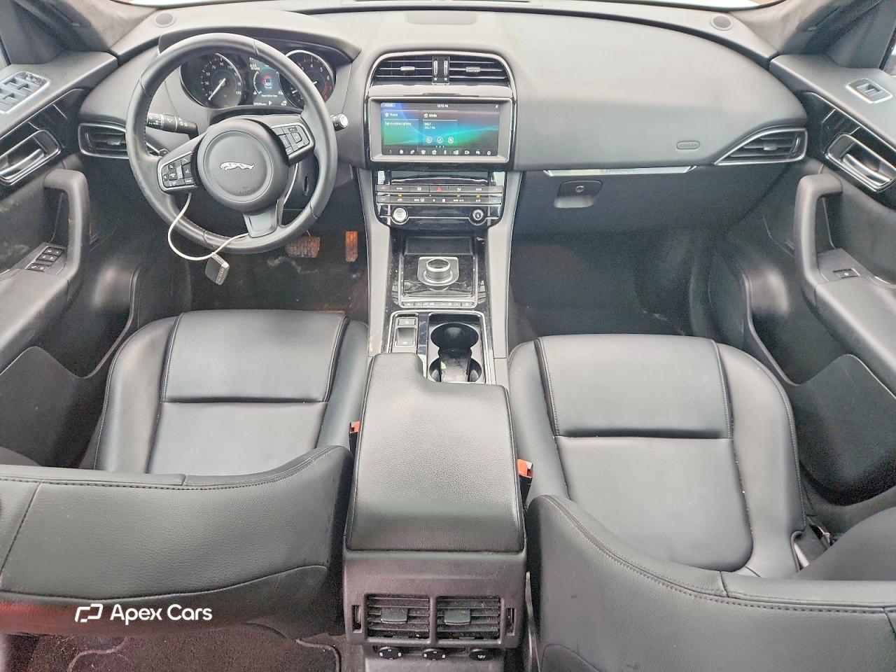 Jaguar F-Pace 2020