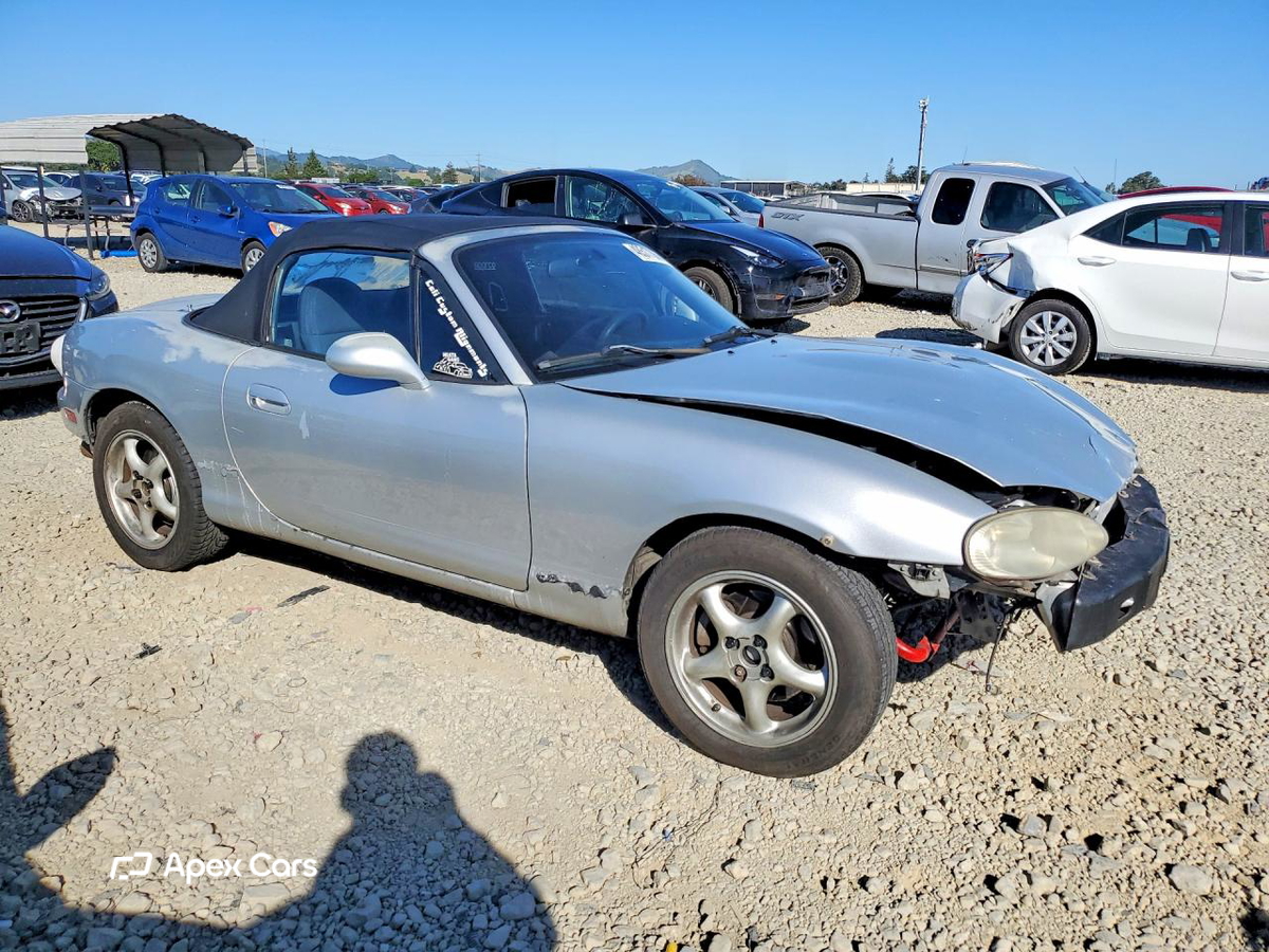 Mazda MX-5 2001