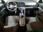 Hyundai Elantra 2022