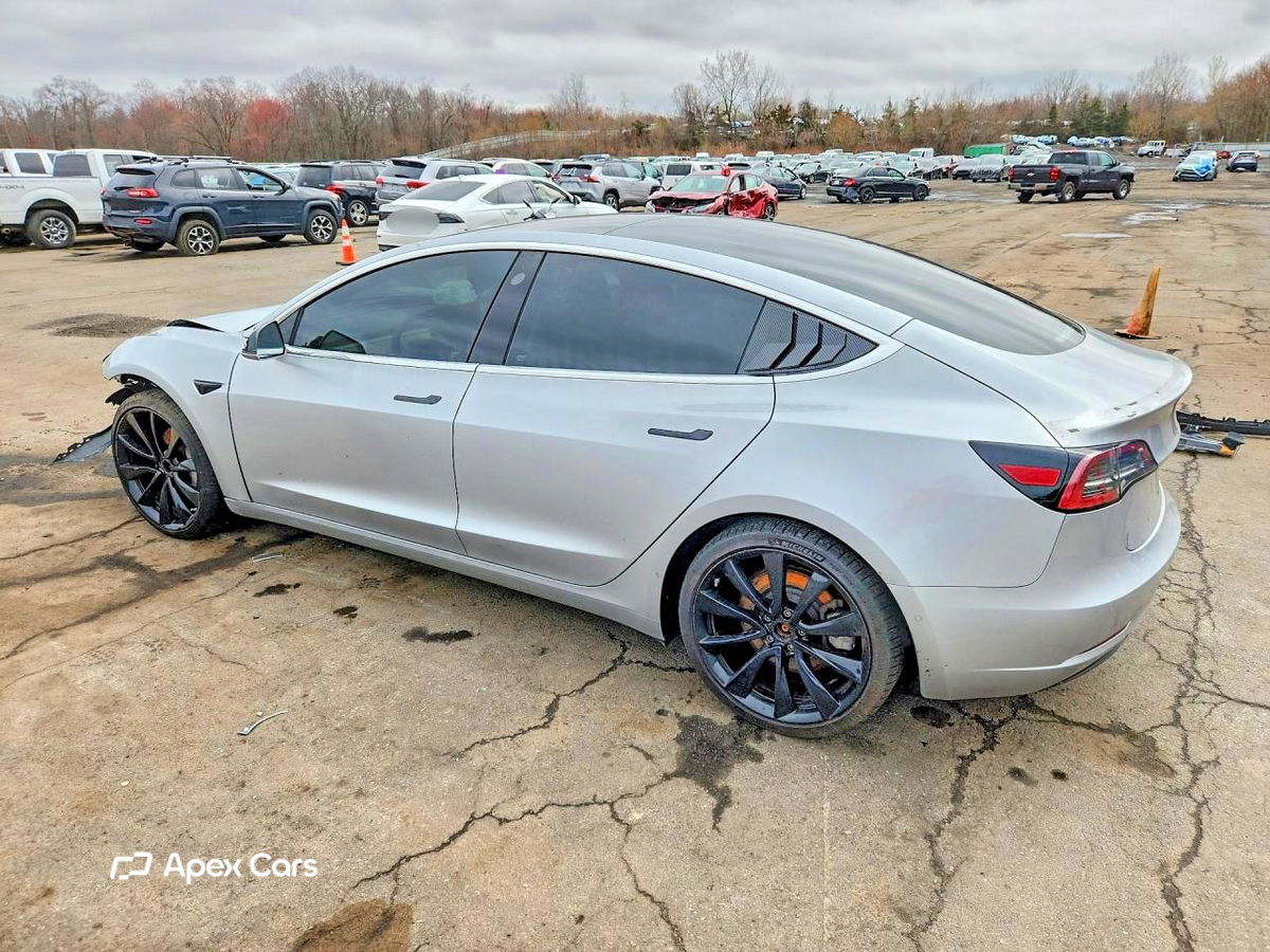 Tesla Model 3 2018