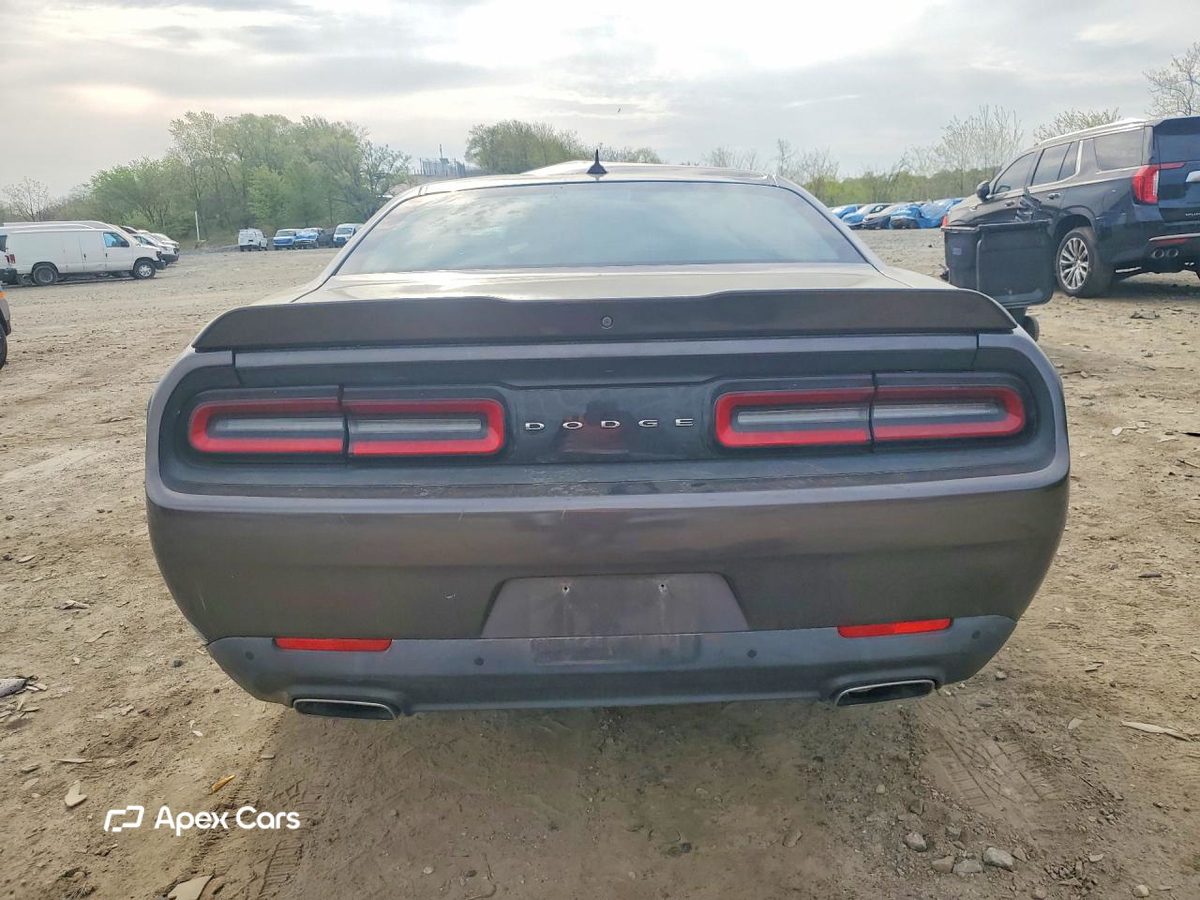 Dodge Challenger 2015