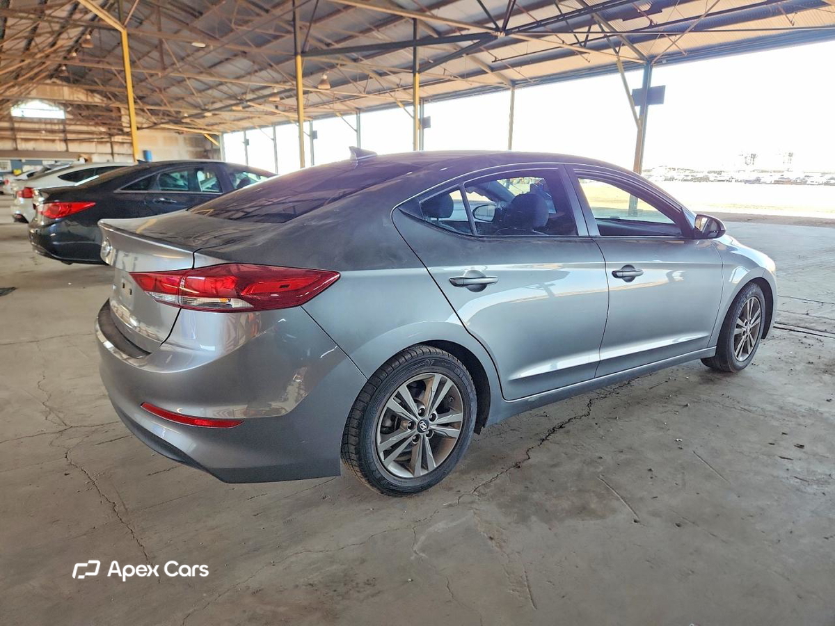 Hyundai Elantra 2018