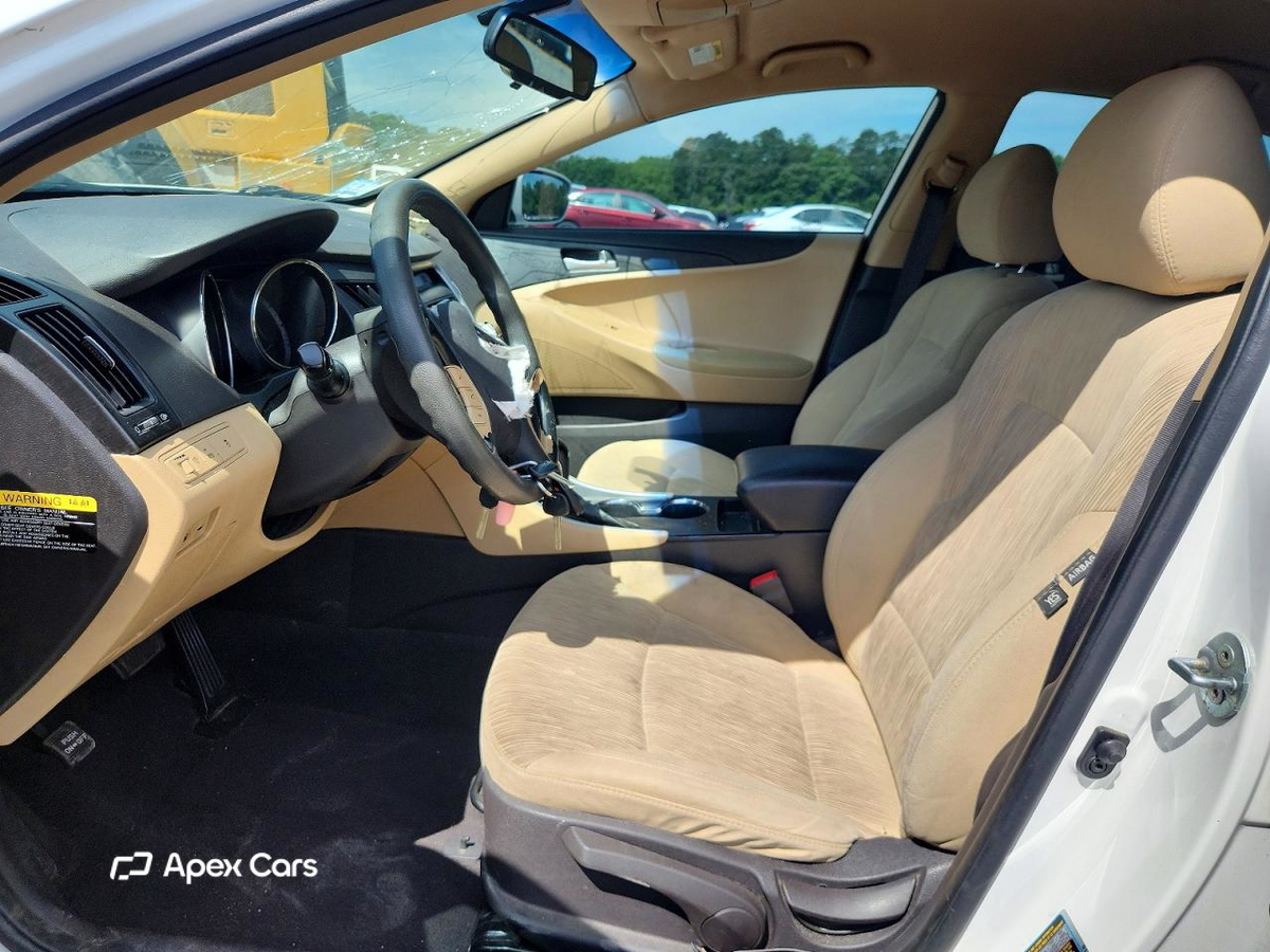 Hyundai Sonata 2012