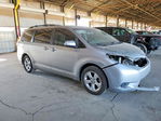Toyota Sienna 2017