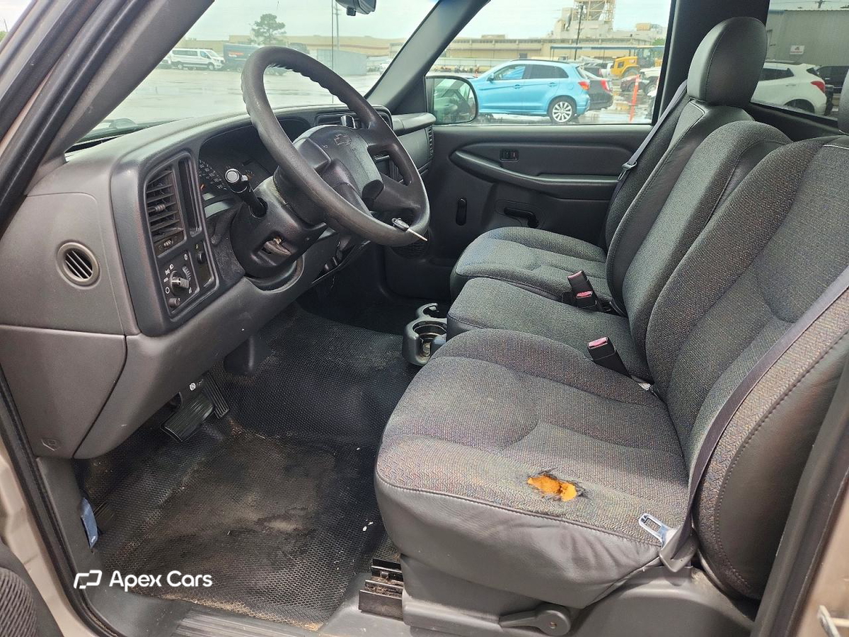 Chevrolet Silverado 2004