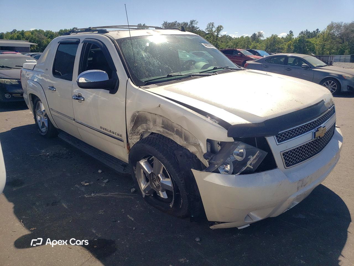 Chevrolet Avalanche 2012