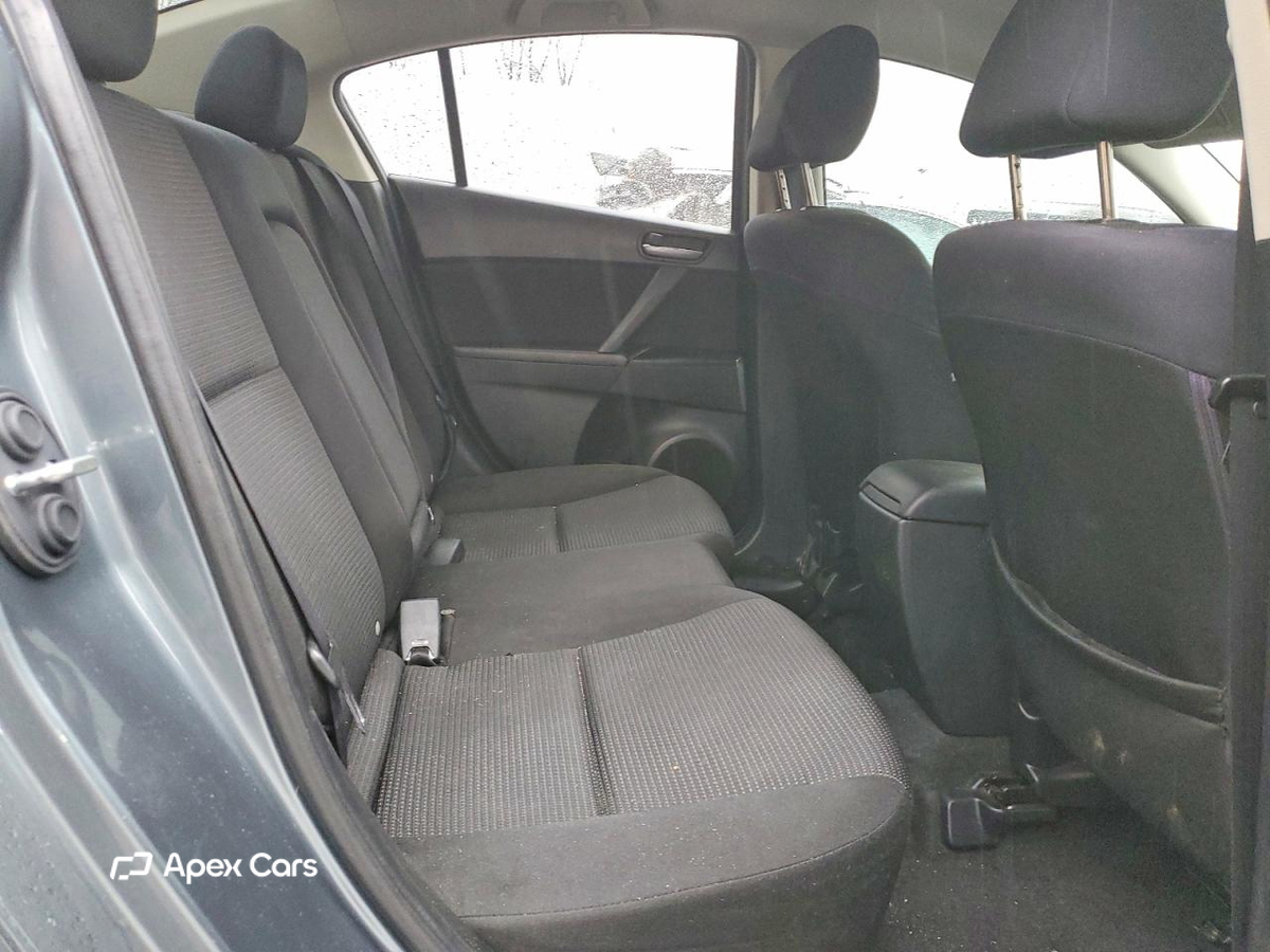 Mazda 3 2012