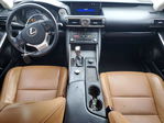 Lexus IS 2018