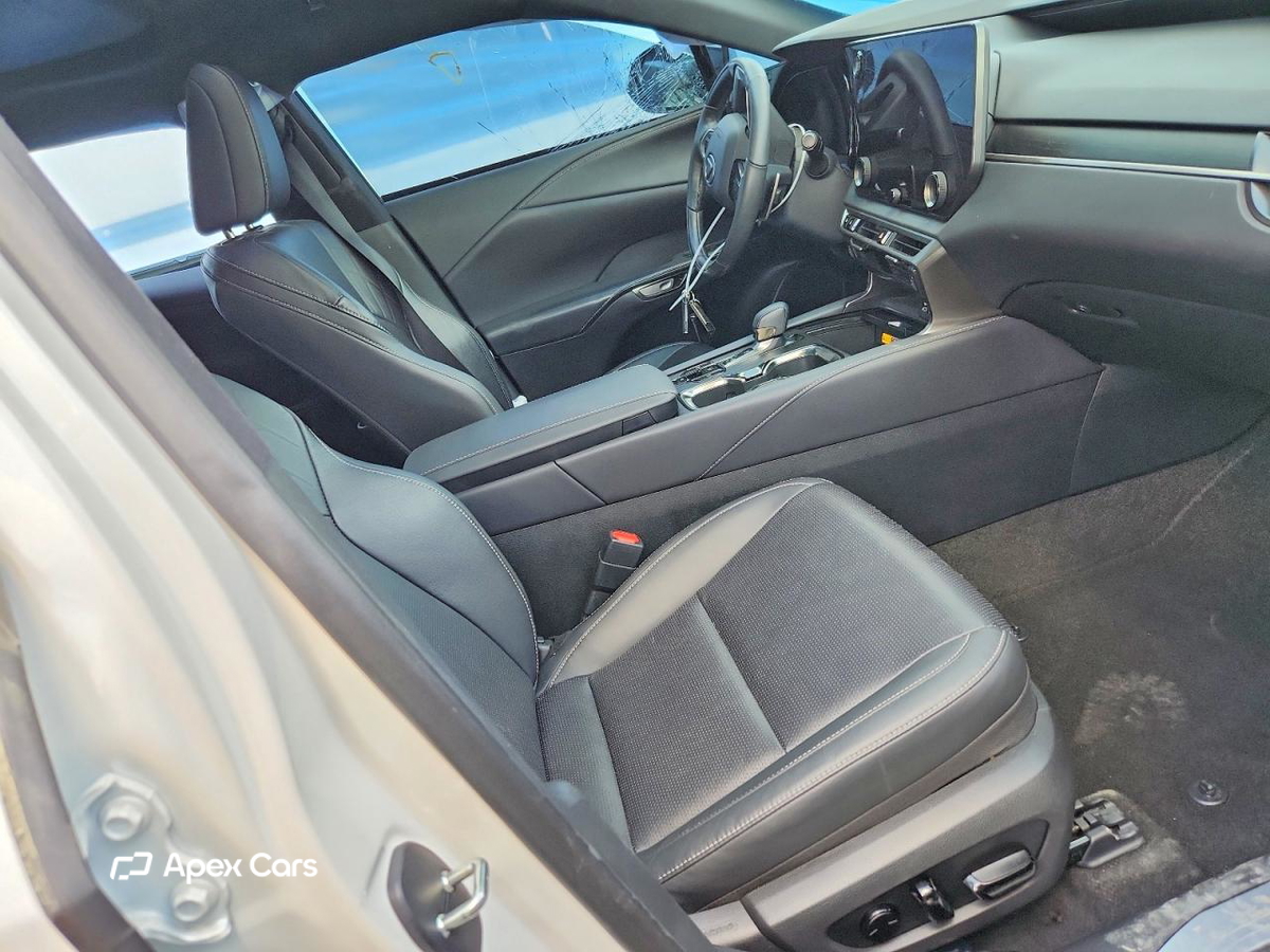 Lexus RX 2024