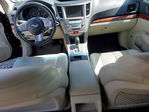 Subaru Outback 2011