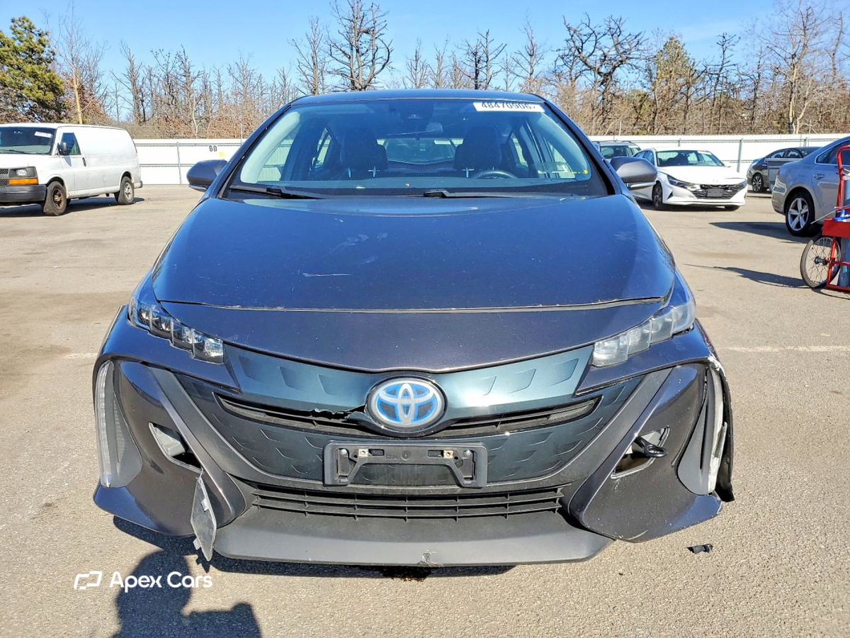 Toyota Prius 2017