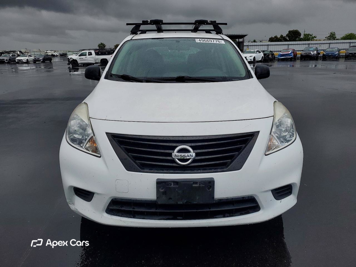 Nissan Versa 2013