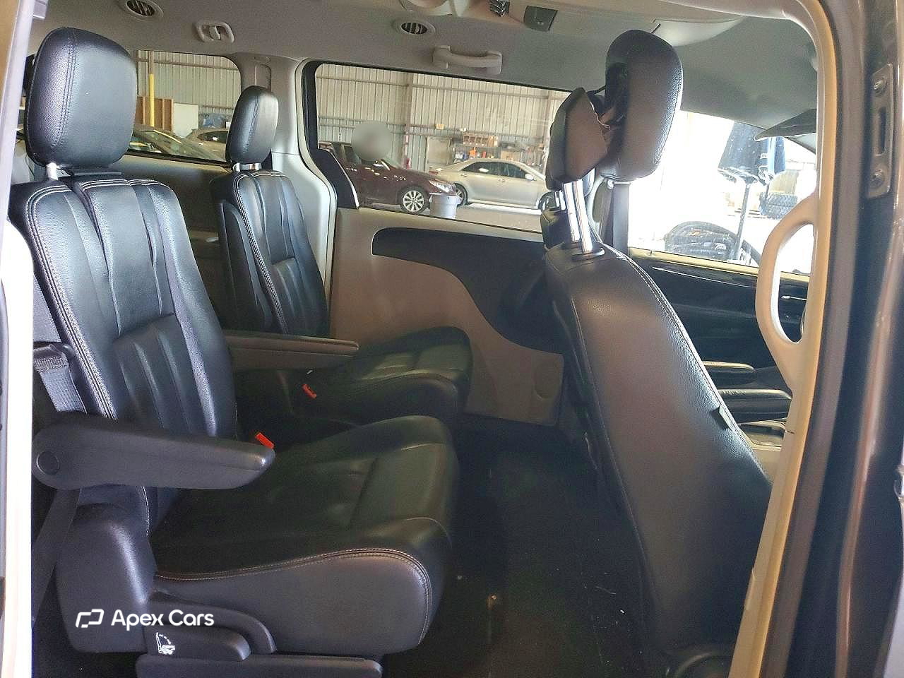 Chrysler Voyager 2015