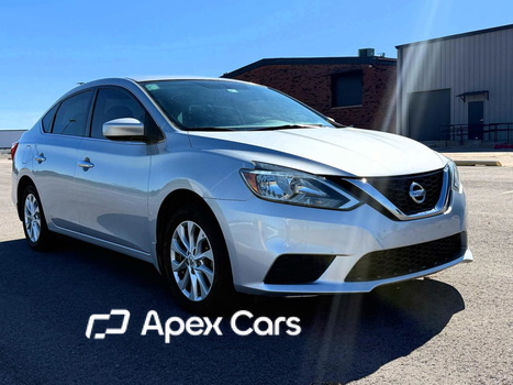 Nissan Sentra 2017 - Image 1 of 10