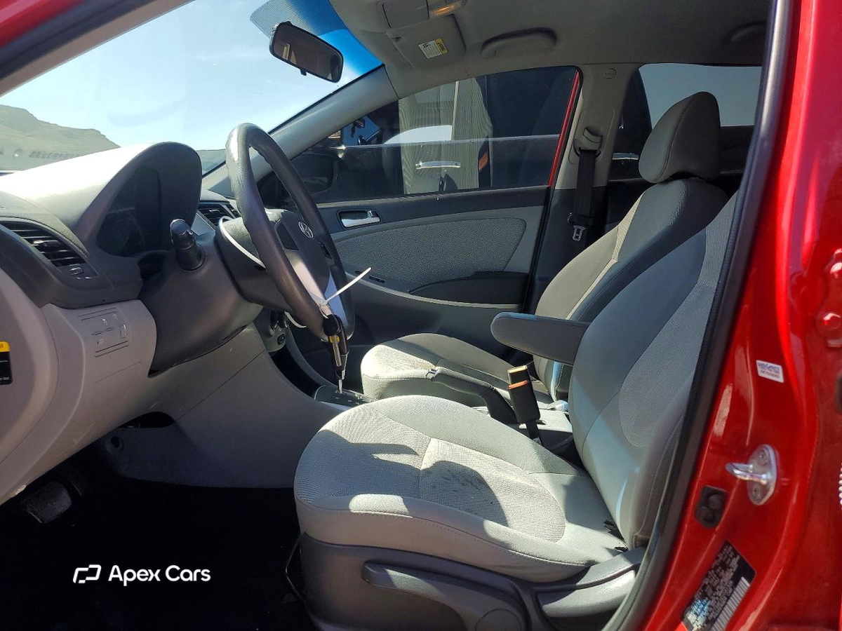 Hyundai Accent 2014