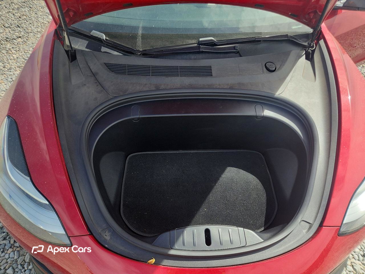 Tesla Model 3 2018